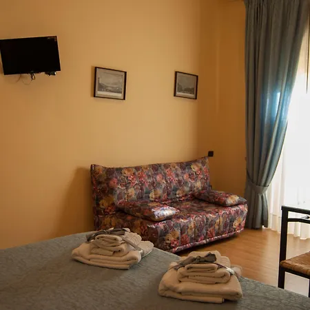 Monteoliveto לינה וארוחת בוקר 4*