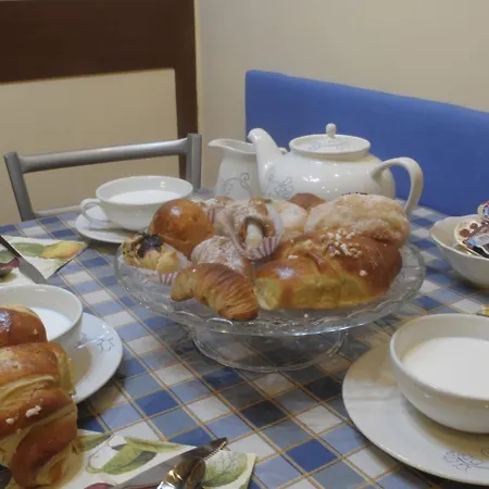 Monteoliveto Неаполь