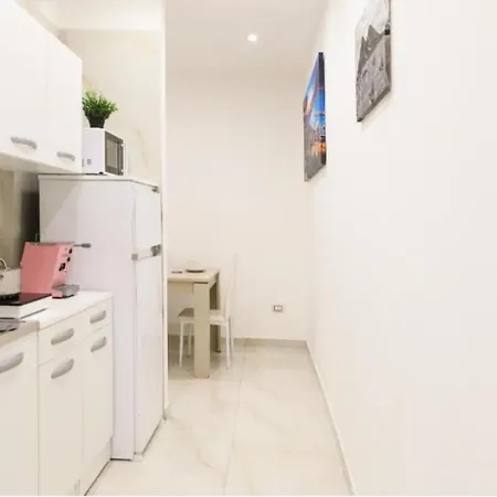 Monteoliveto Bed and Breakfast Νάπολη